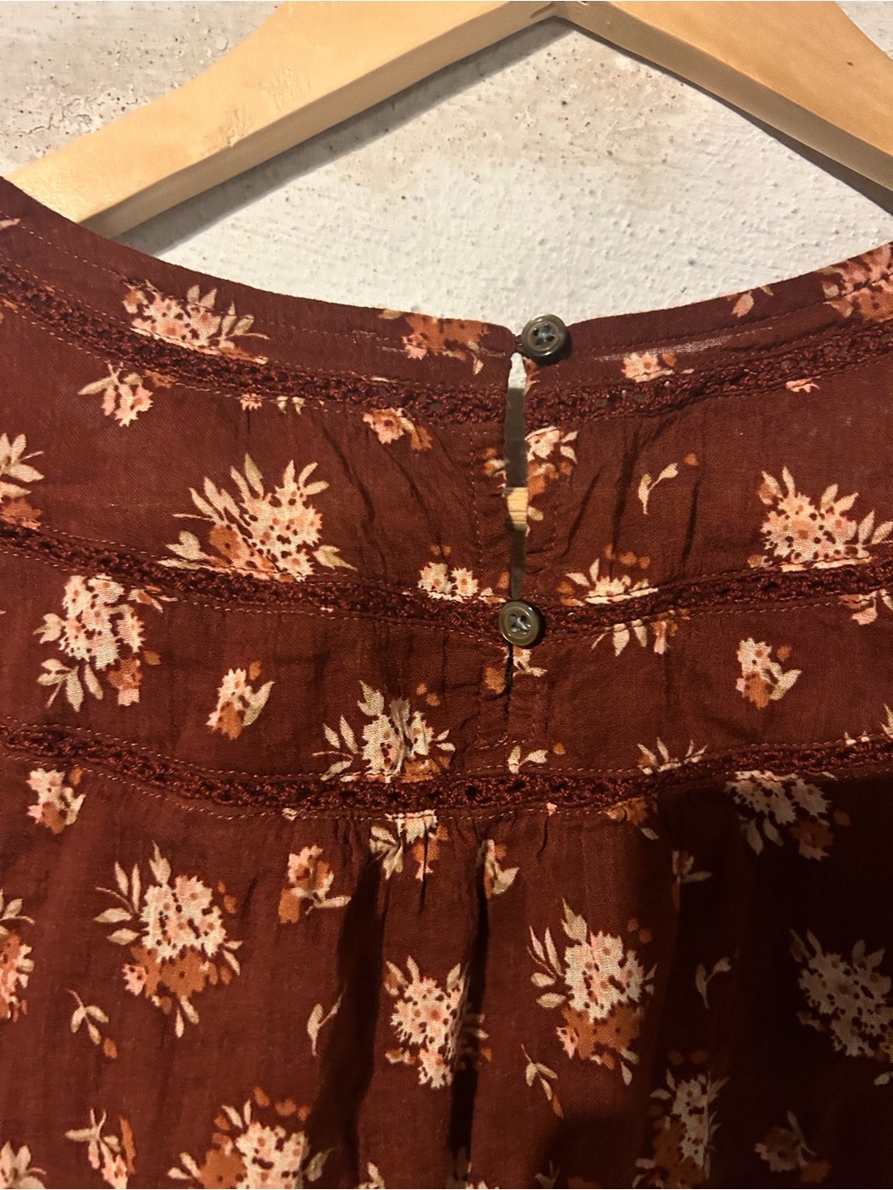 Madewell Ruffle Top - Picture 7 of 9